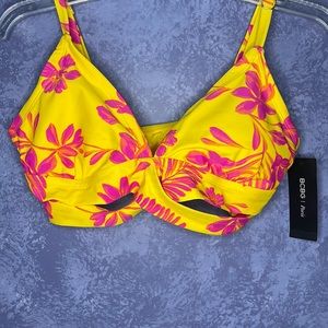 BCBG Bikini top